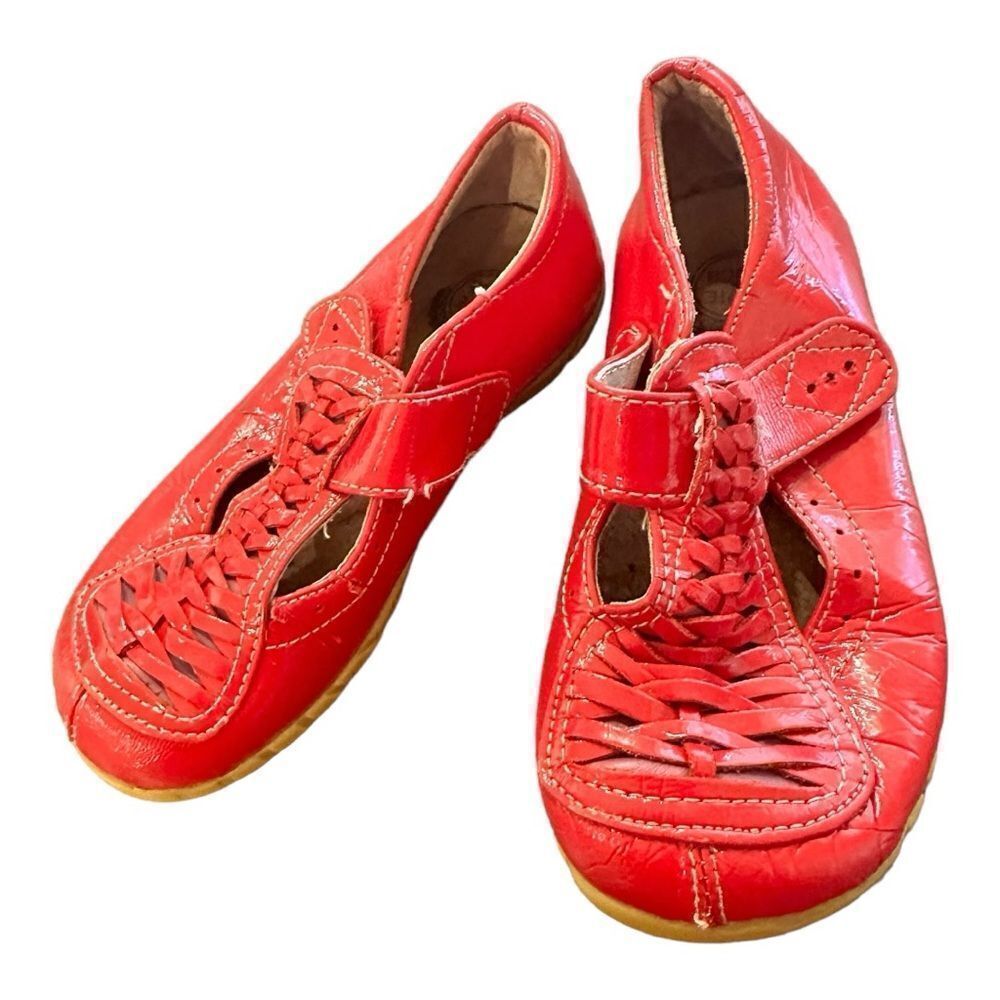 Livie & Luca Red Toi Toi Shoes Size